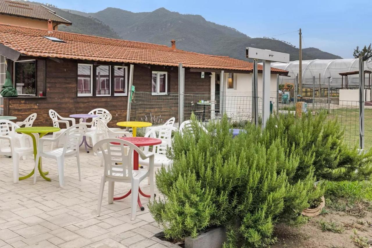 Casa Sanfe Lägenhet Albenga Exteriör bild