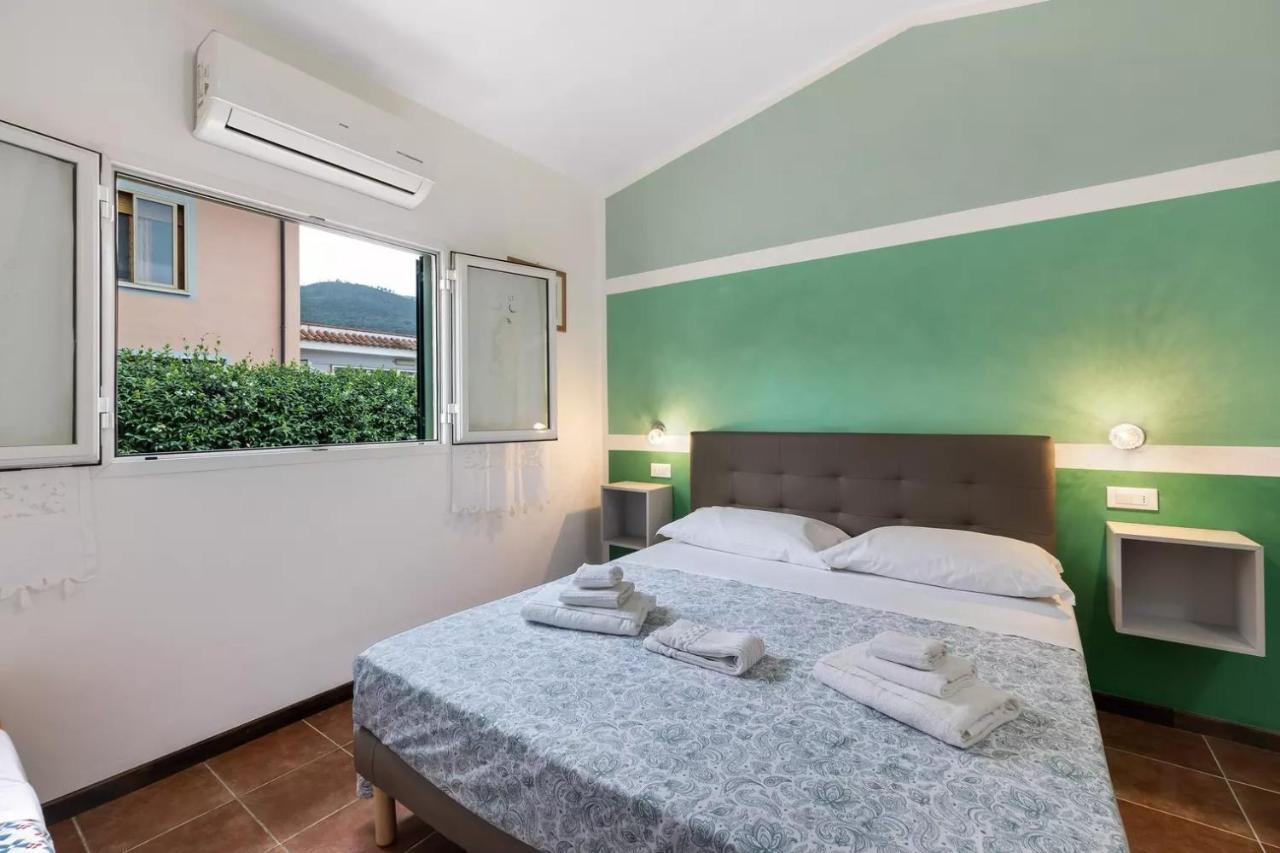 Casa Sanfe Lägenhet Albenga Exteriör bild